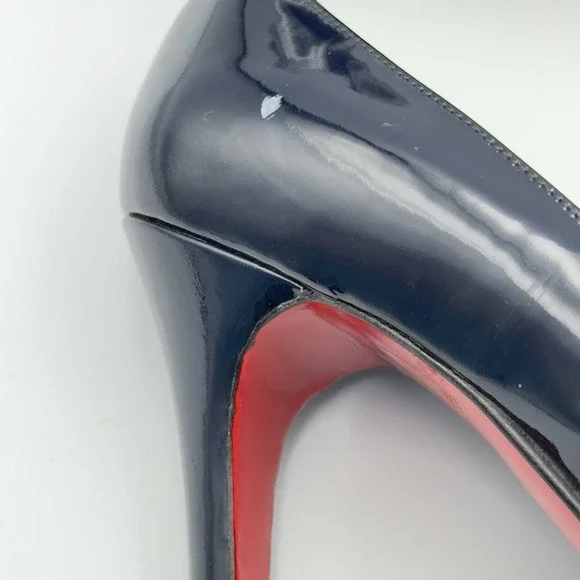 Christian Louboutin Vero Cuoio Leather Black CrissCross Toe Suede Covered 38.5